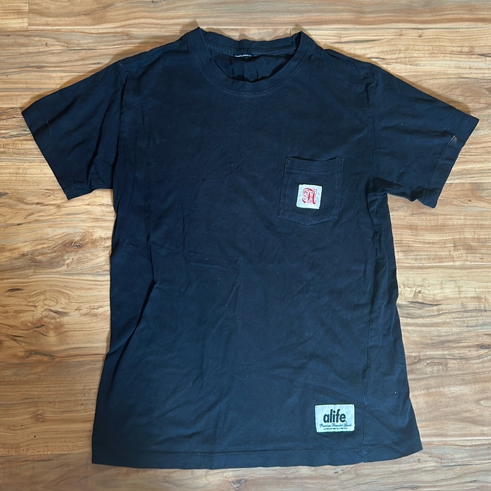 Alife tee